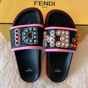 Fendi Slides